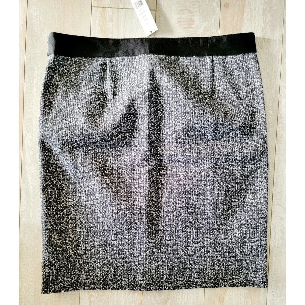 Theory 4 Skirt Black Gray White Pencil Tweed Uniform Dot Side Zip NWT‎ RV $215